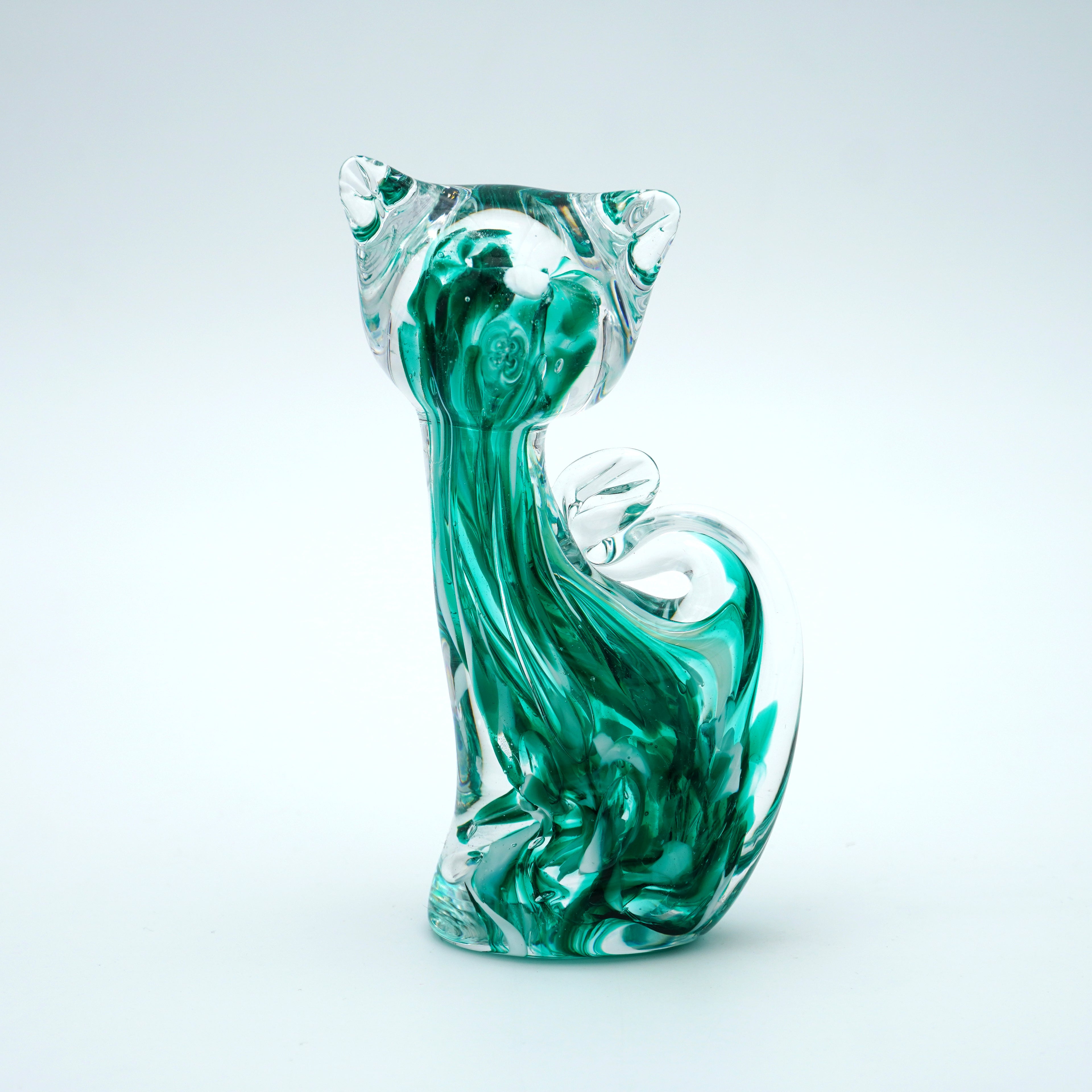 Chat en verre sculpté