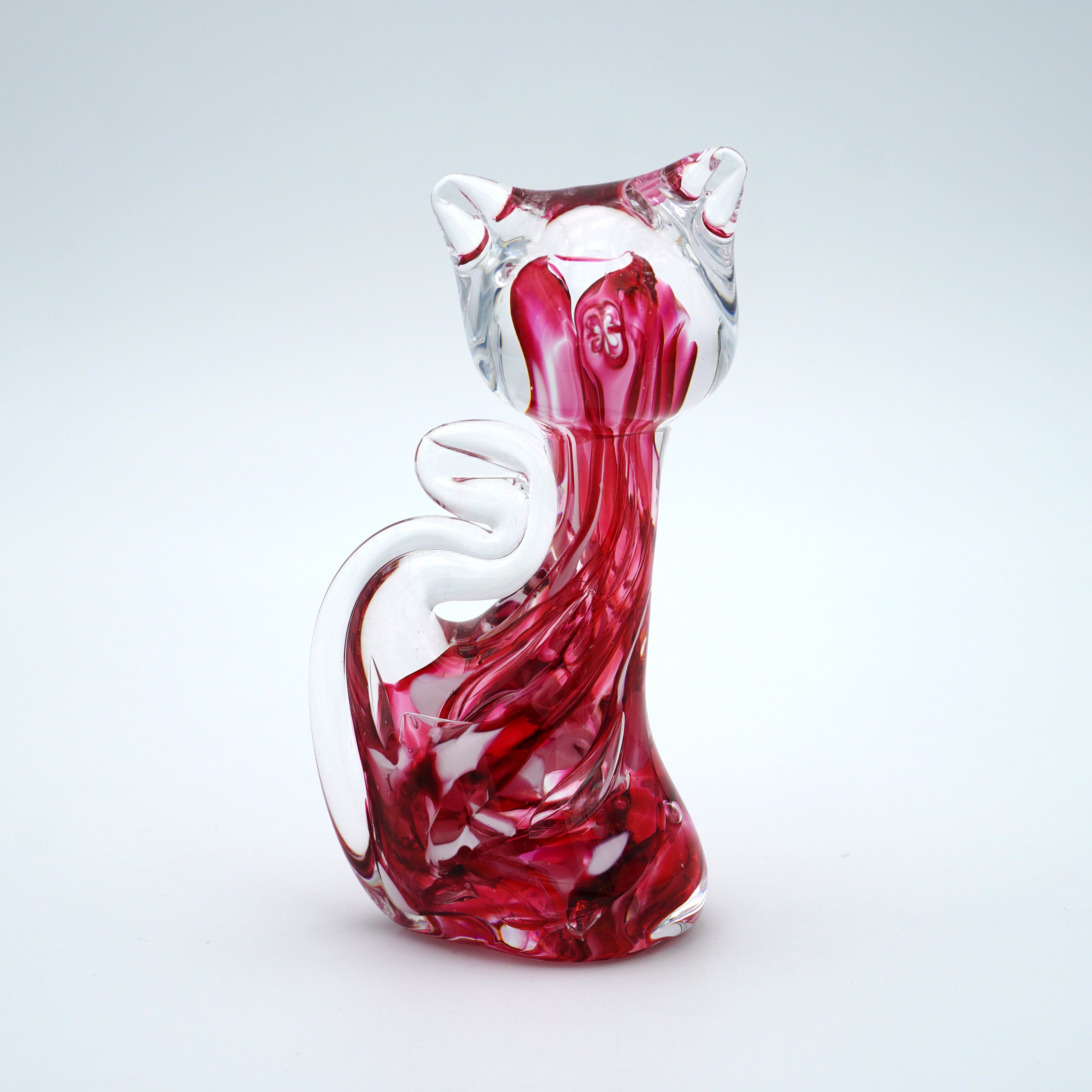 Chat en verre sculpté