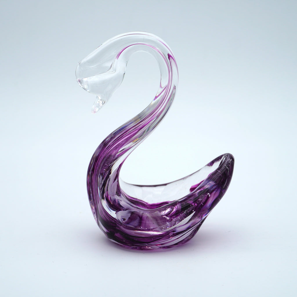Cygne en verre sculpté
