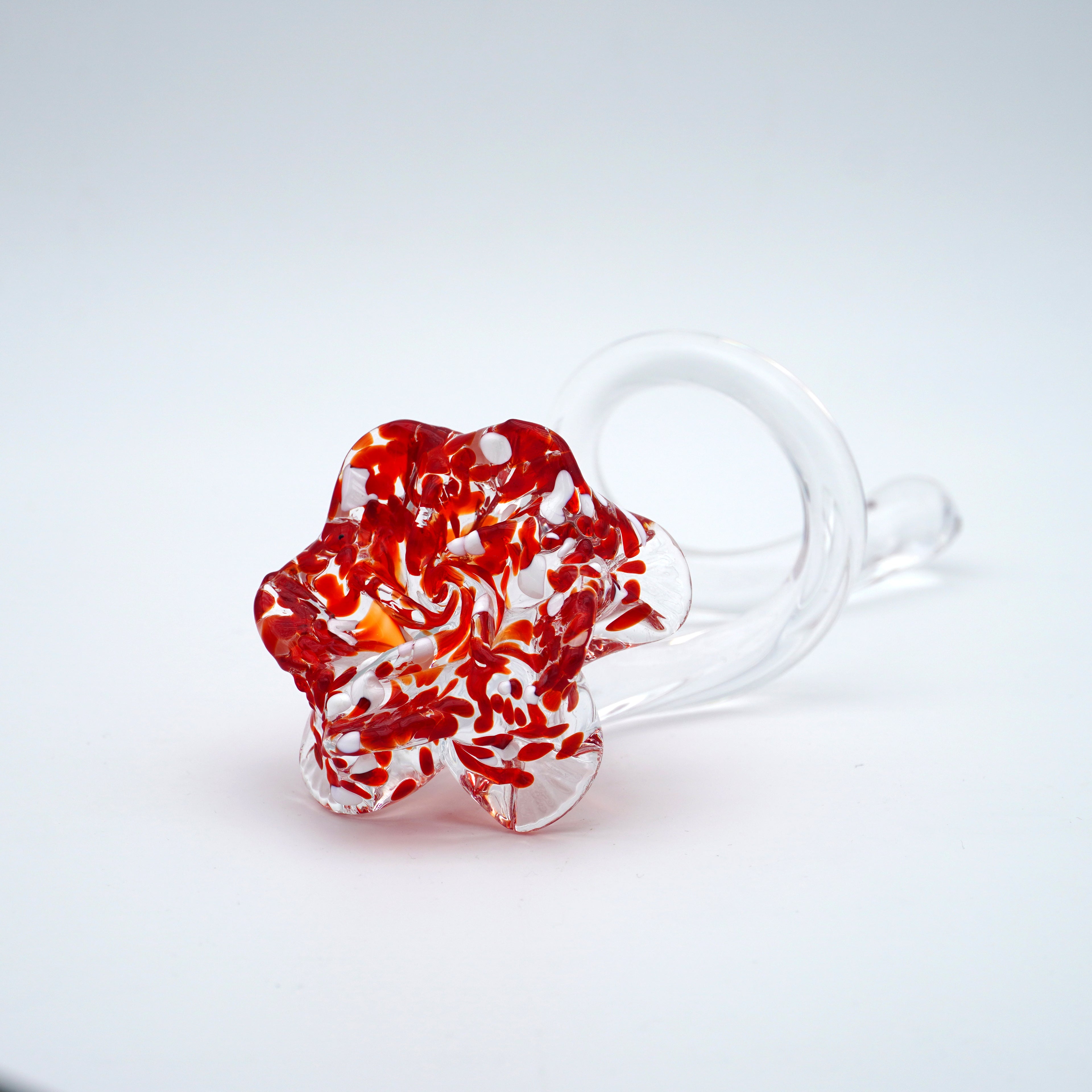 Rose en verre sculpté