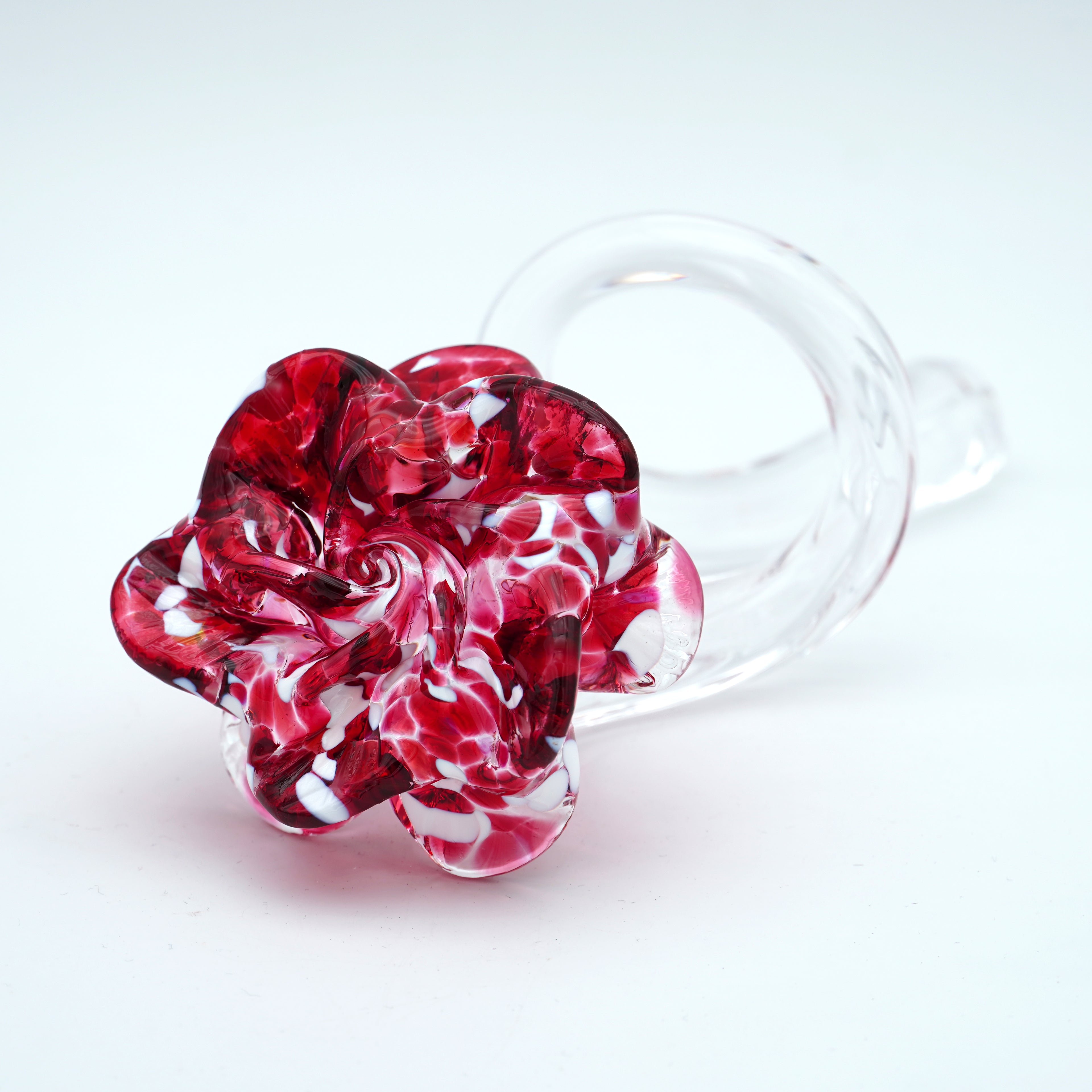 Rose en verre sculpté