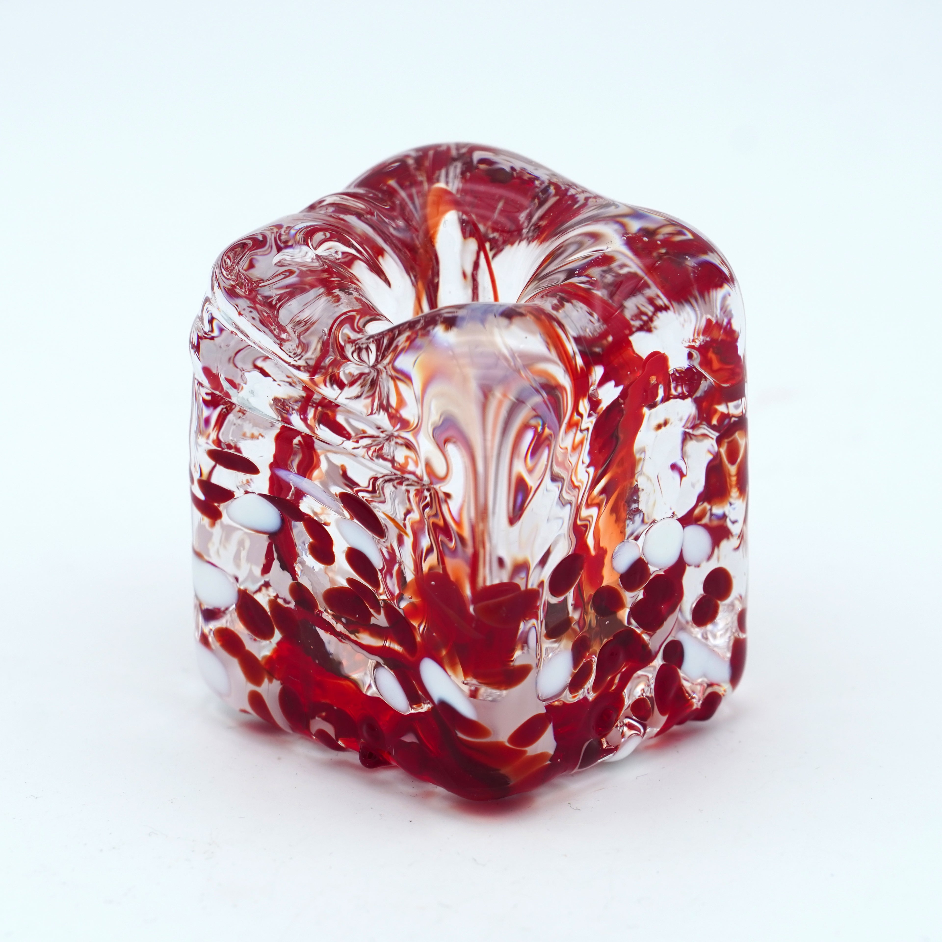 Porte stylo en verre sculpté