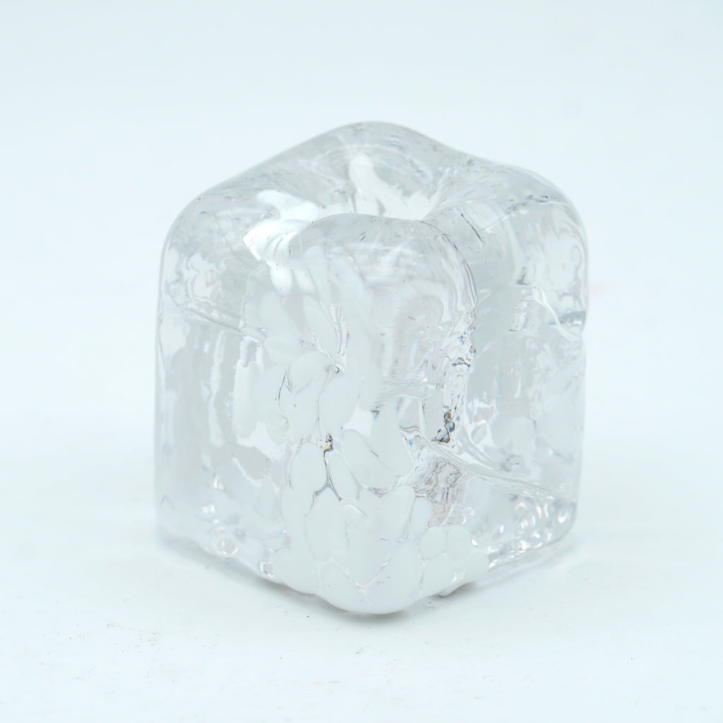 Porte stylo en verre sculpté