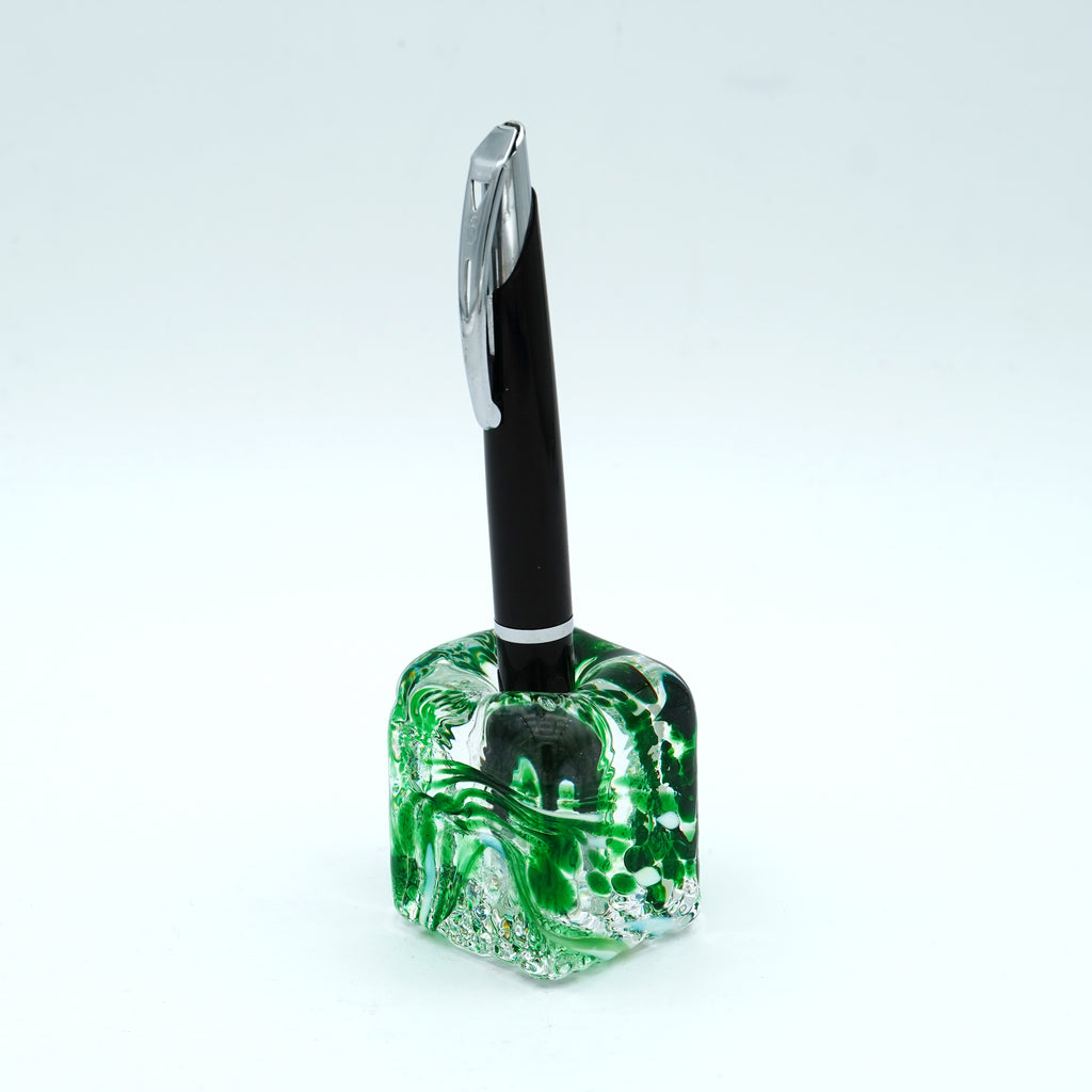 Porte stylo en verre sculpté