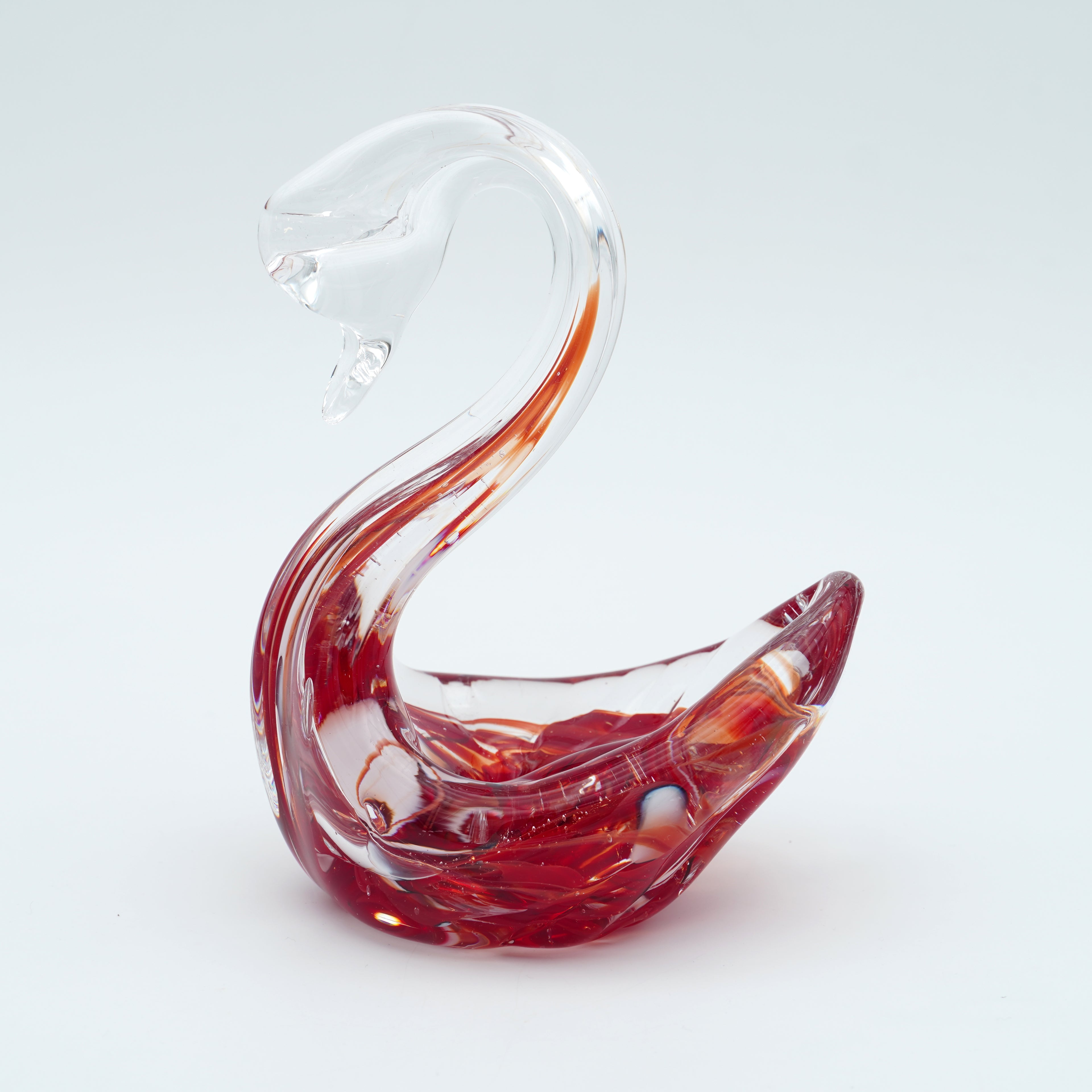 Cygne en verre sculpté